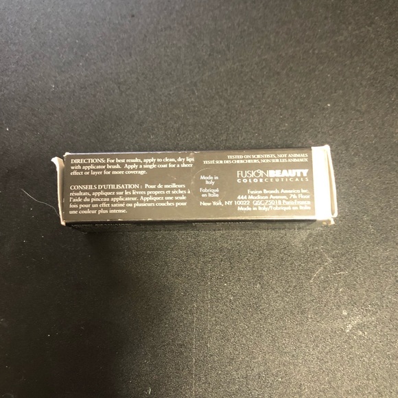 Lip fusion Infatuation Liquid Shine Lip Fattener. Size 0.19 Oz. NWOT. Makeup - Picture 2 of 5